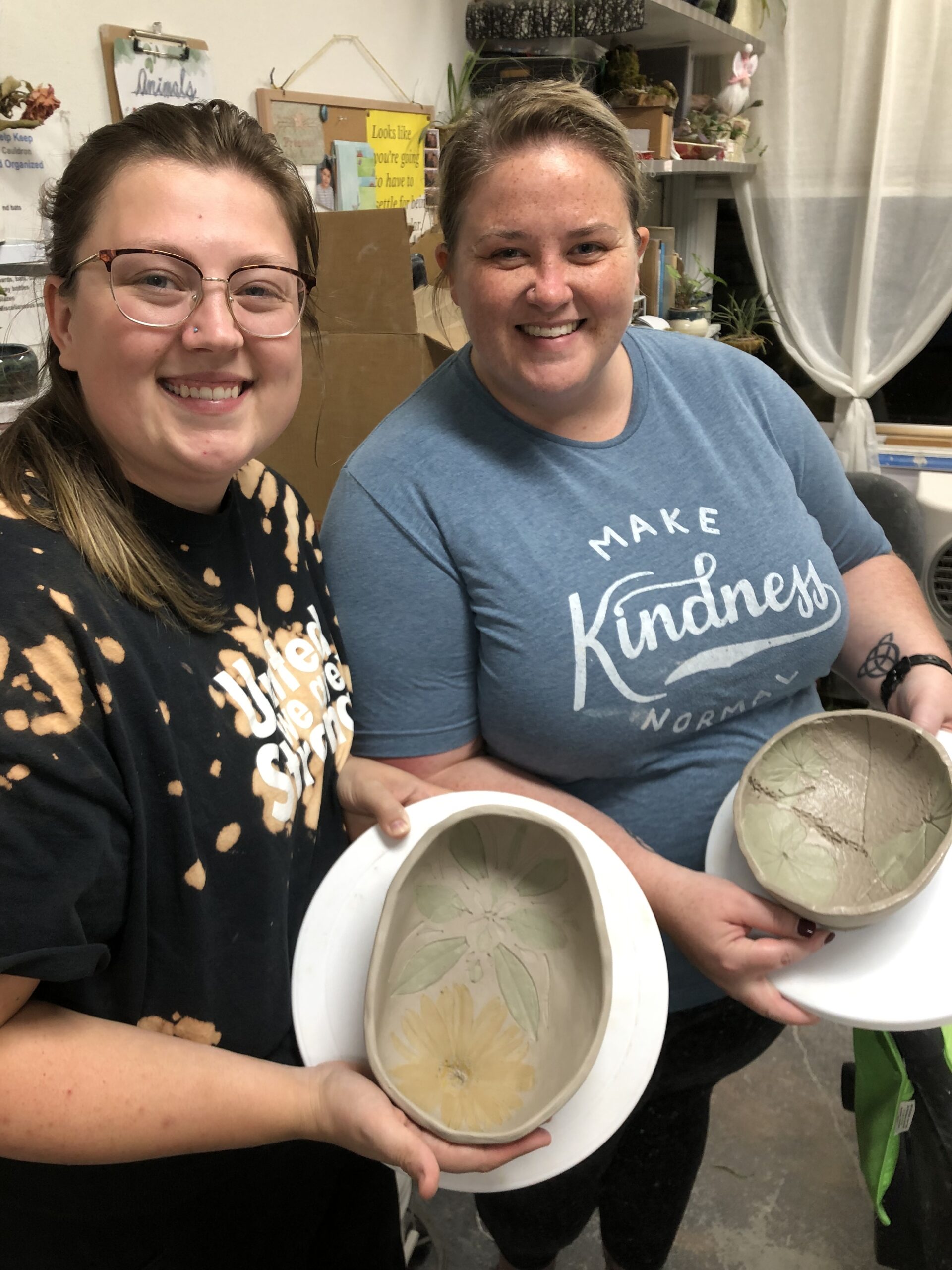 Botanical Bowl Pottery Class Connects Students to the Earth